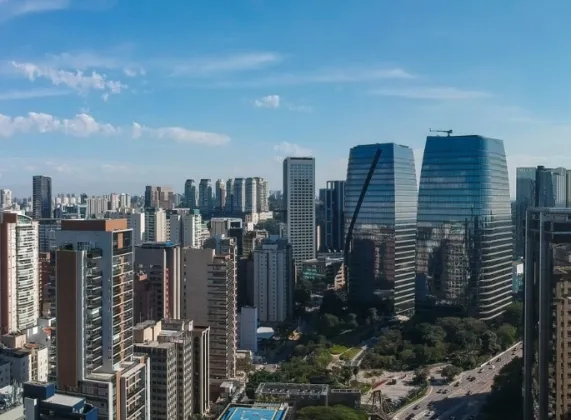 Imóveis de luxo valorizam em São Paulo e bairros planejados ganham espaço